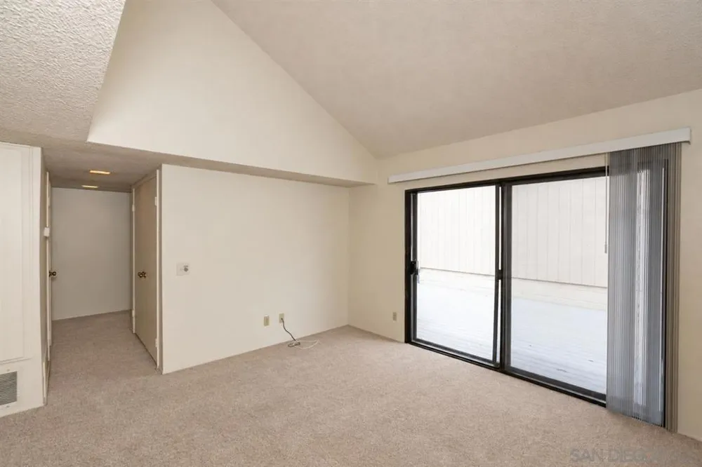 10247 Caminito Covewood San Diego, CA 92131