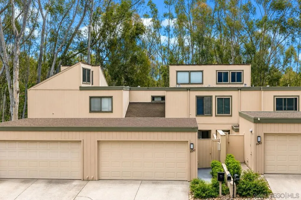 10247 Caminito Covewood San Diego, CA 92131
