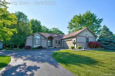 3433 Pinemeadow Court