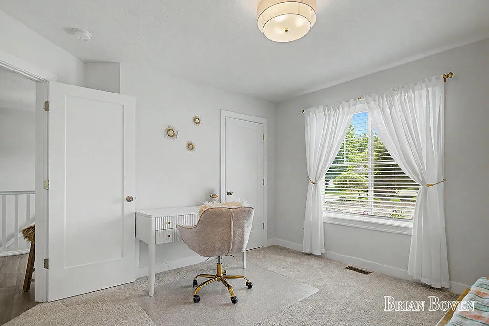 8366 Rose Ridge Drive Cannon Township, MI 49341