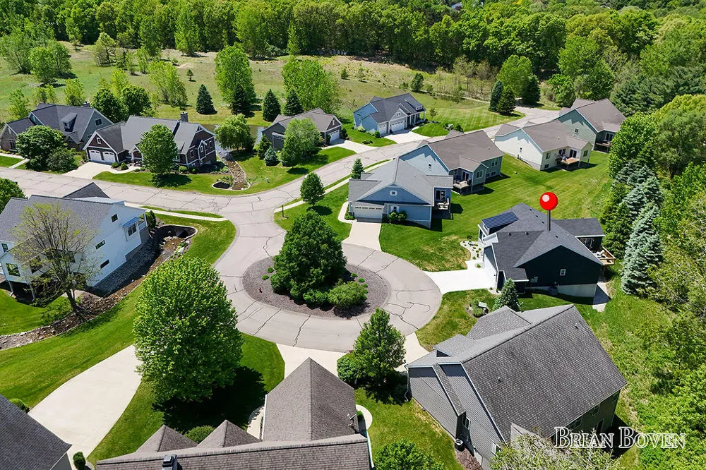 8366 Rose Ridge Drive Cannon Township, MI 49341