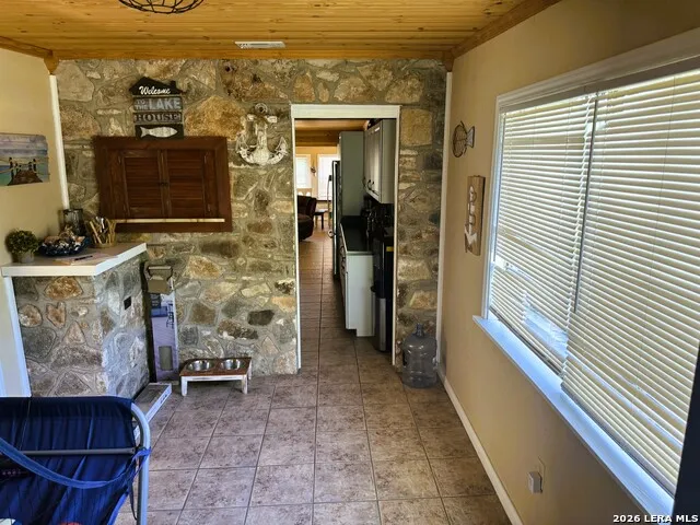330 PRIVATE ROAD 2610 Mico, TX 78056