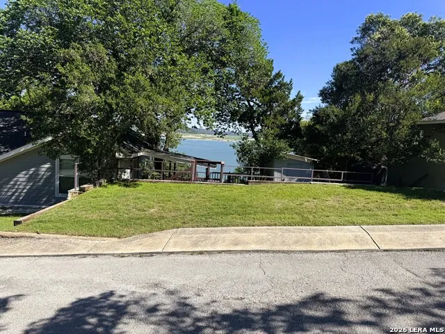 330 PRIVATE ROAD 2610 Mico, TX 78056