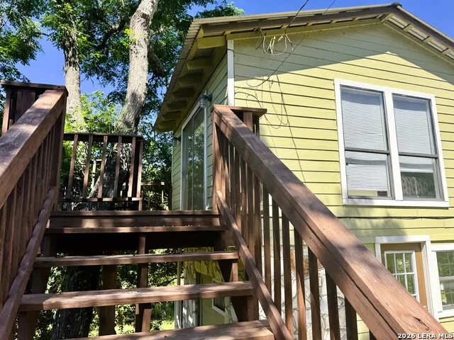 330 PRIVATE ROAD 2610 Mico, TX 78056