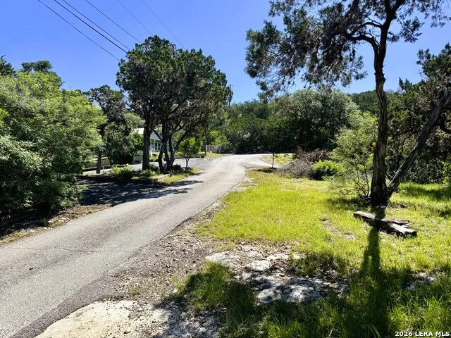 330 PRIVATE ROAD 2610 Mico, TX 78056