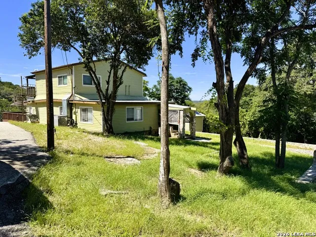 330 PRIVATE ROAD 2610 Mico, TX 78056