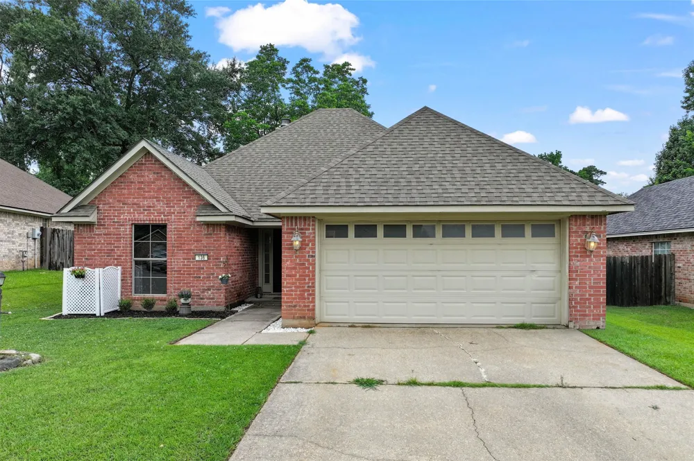 136 Satinwood Circle Haughton, LA 71037