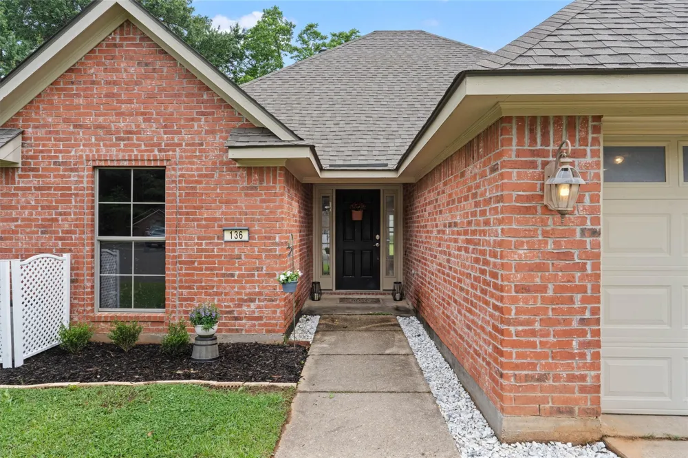 136 Satinwood Circle Haughton, LA 71037