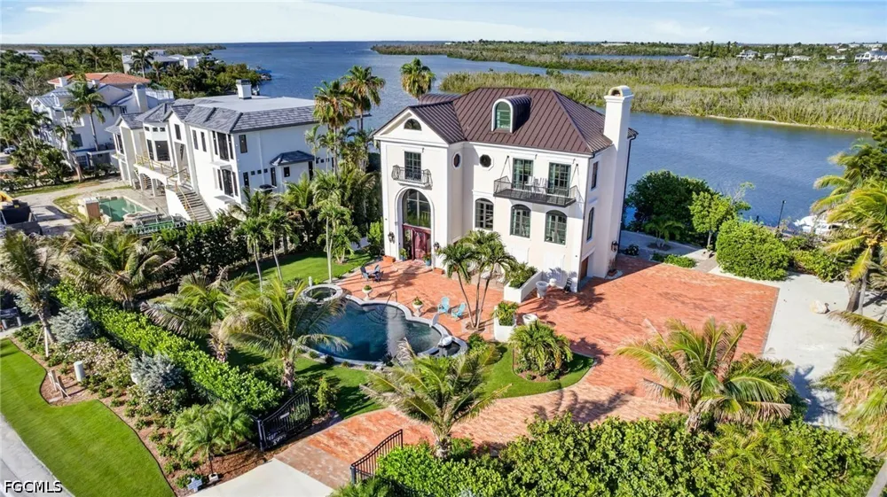 Captiva Drive Captiva, FL 33924