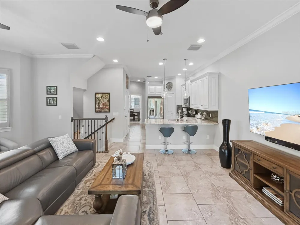 3137 MOORINGS DRIVE S St Petersburg, FL 33712