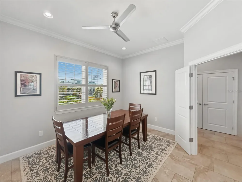 3137 MOORINGS DRIVE S St Petersburg, FL 33712