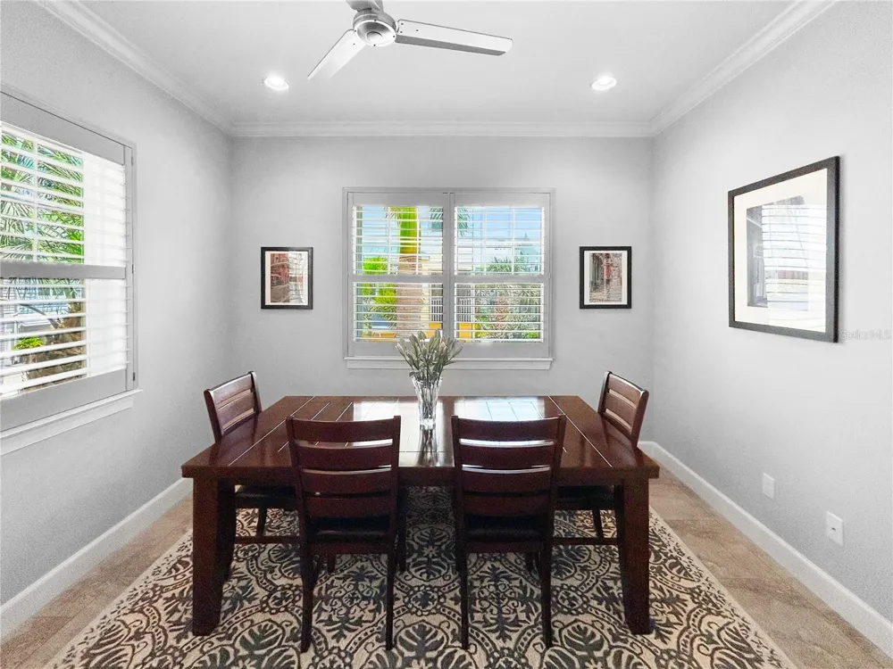 3137 MOORINGS DRIVE S St Petersburg, FL 33712