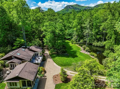 1213 Bull Pen Road