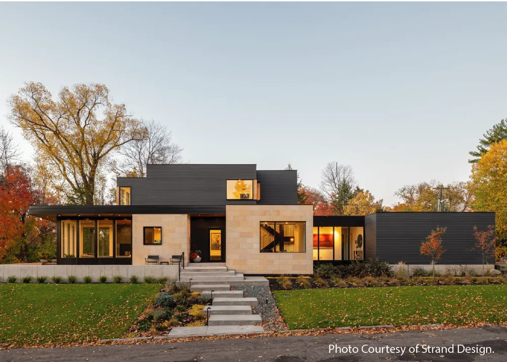 896 Mississippi River Boulevard S Saint Paul, MN 55116