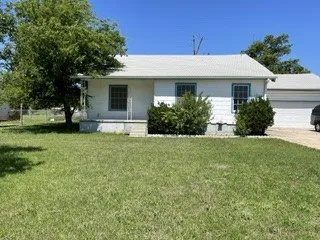 1009 Santa Clara Drive