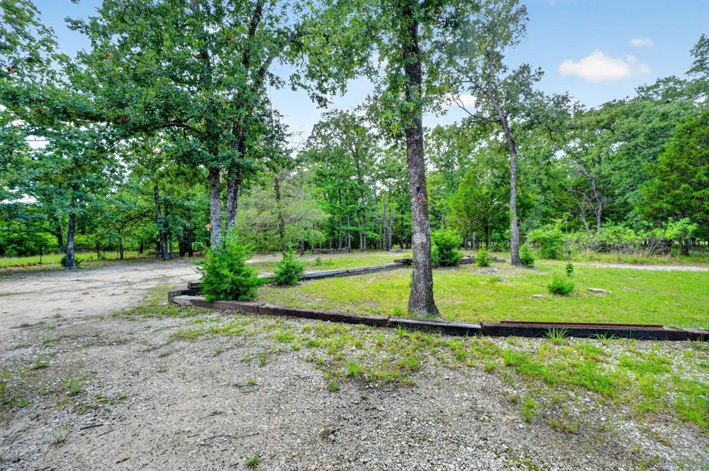 1425 Raintree Road West Tawakoni, TX 75474