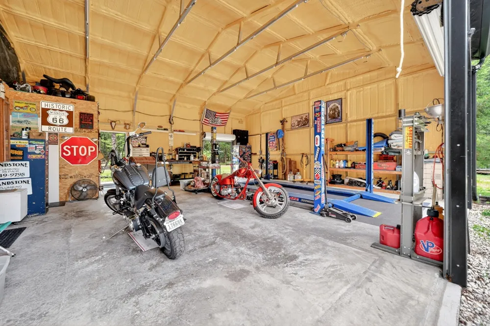 1425 Raintree Road West Tawakoni, TX 75474