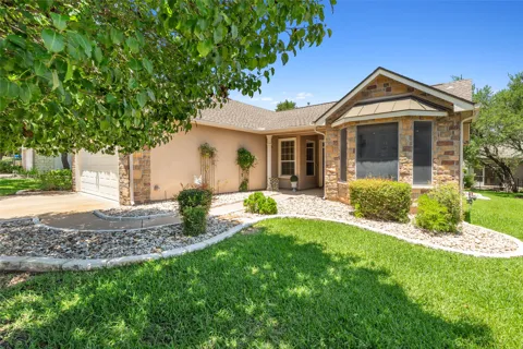 403 Dove Hollow Trail