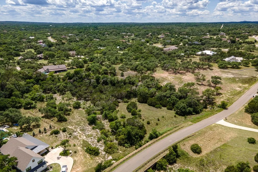 673 Yorks Crossing Driftwood, TX 78619