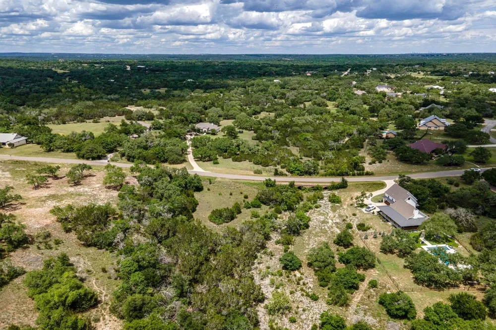 673 Yorks Crossing Driftwood, TX 78619