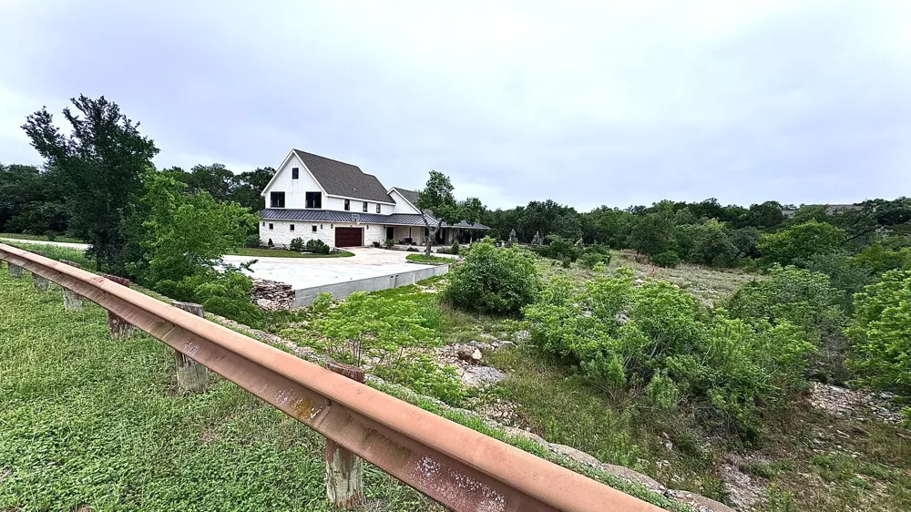 673 Yorks Crossing Driftwood, TX 78619