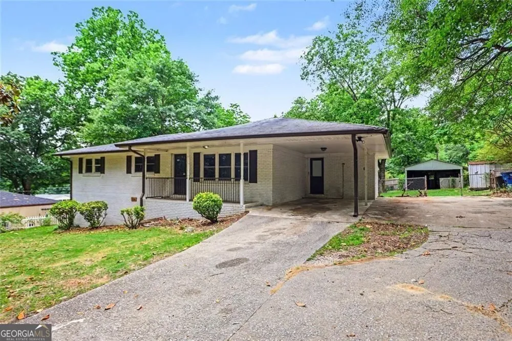 1215 Burnt Hickory Road