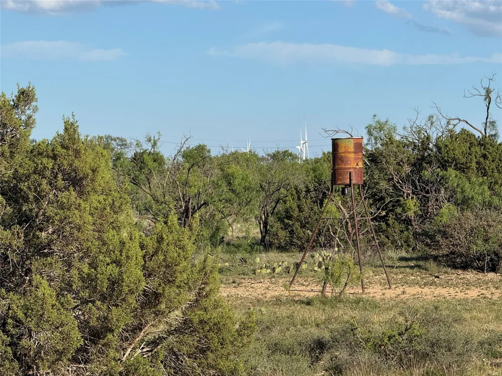 16007 I-20 Loraine, TX 79532