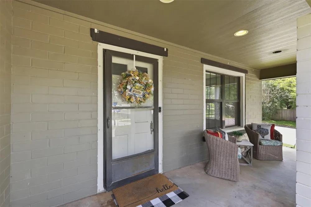 511 W Val Verde Street Brenham, TX 77833