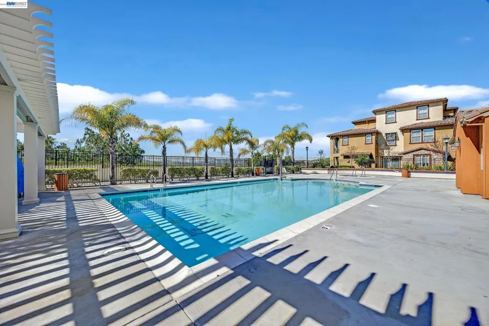 5216 Fioli Loop San Ramon, CA 94582