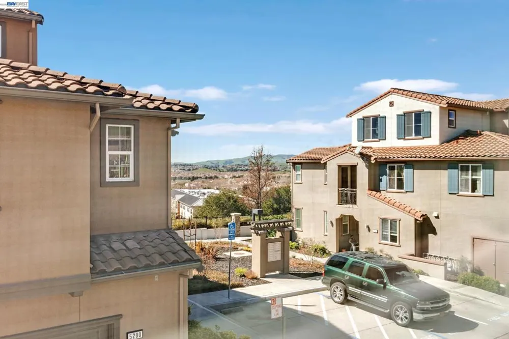 5216 Fioli Loop San Ramon, CA 94582