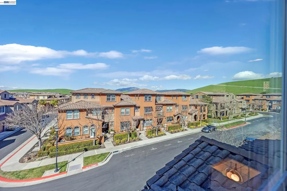 5216 Fioli Loop San Ramon, CA 94582