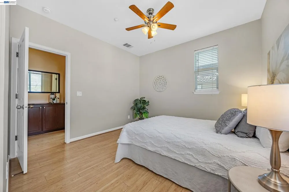 5216 Fioli Loop San Ramon, CA 94582