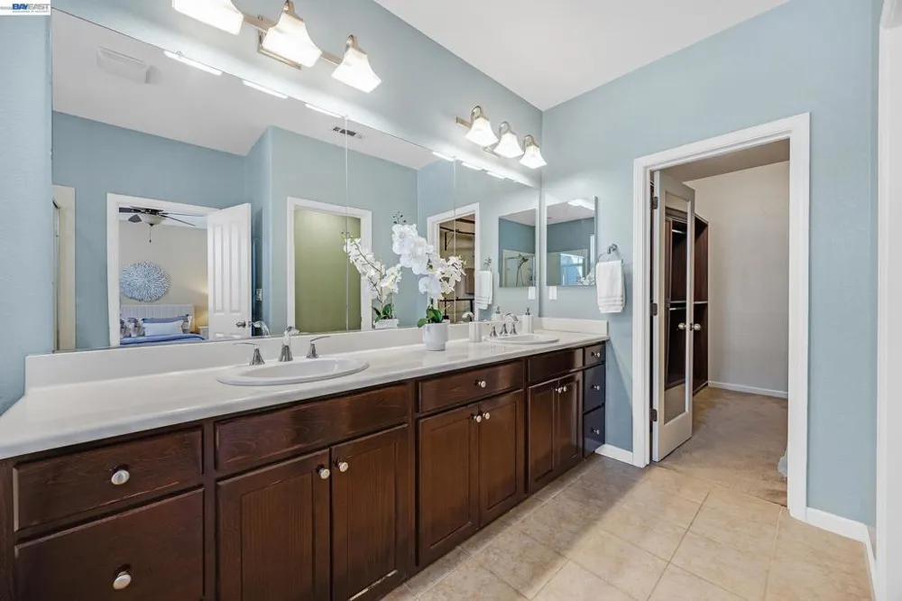 5216 Fioli Loop San Ramon, CA 94582