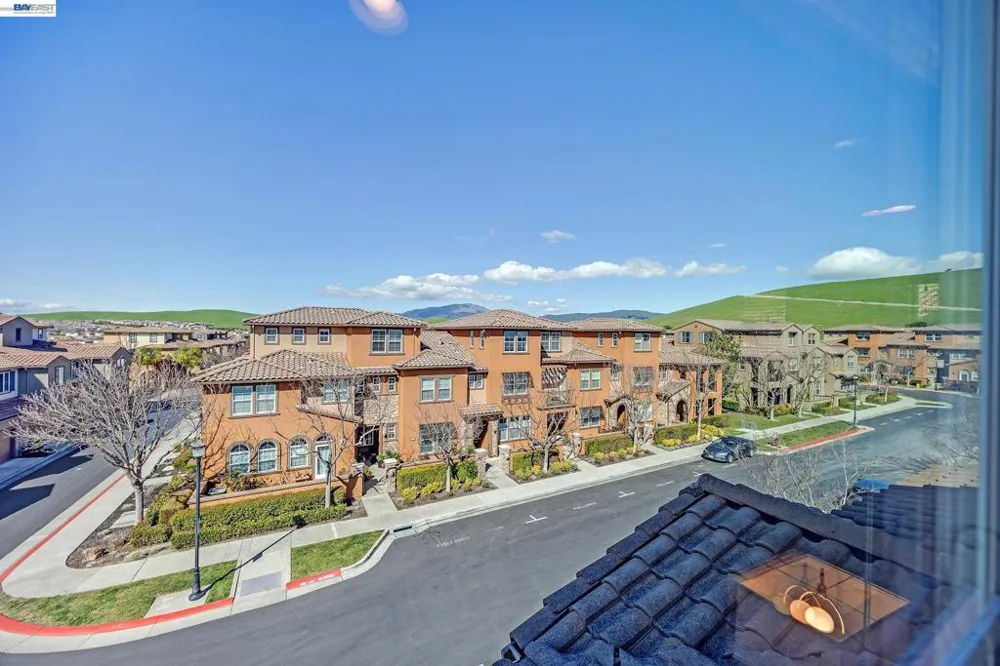 5216 Fioli Loop San Ramon, CA 94582