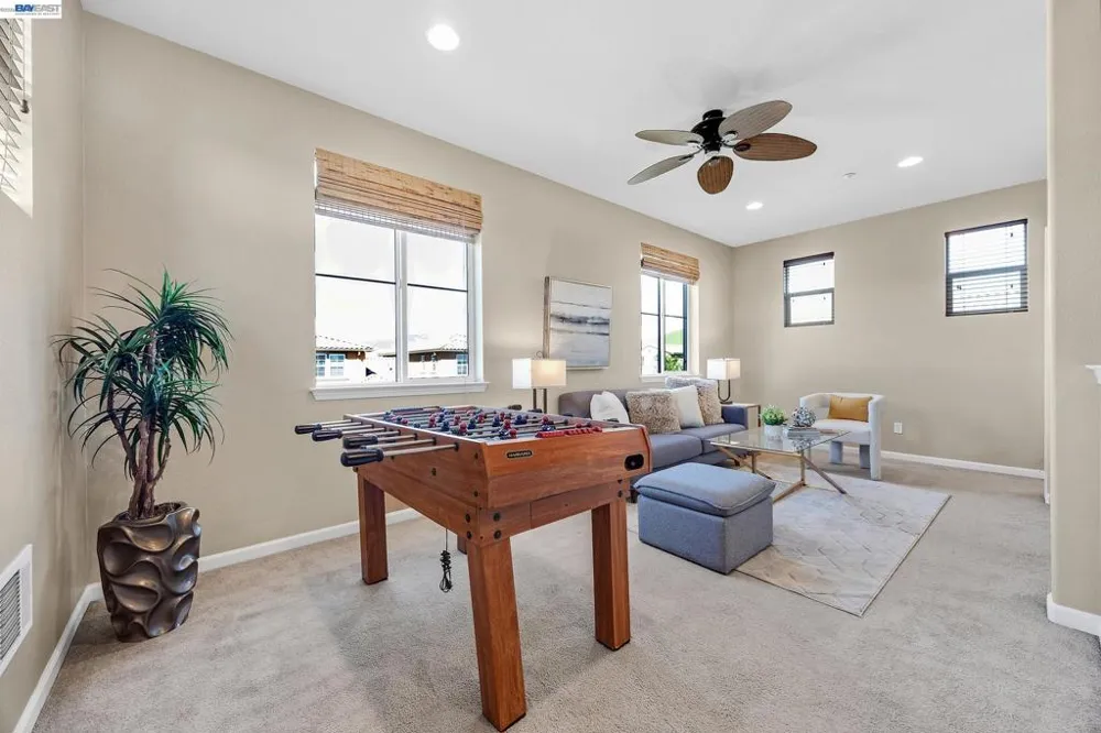 5216 Fioli Loop San Ramon, CA 94582