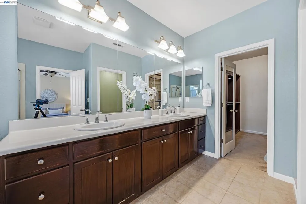5216 Fioli Loop San Ramon, CA 94582
