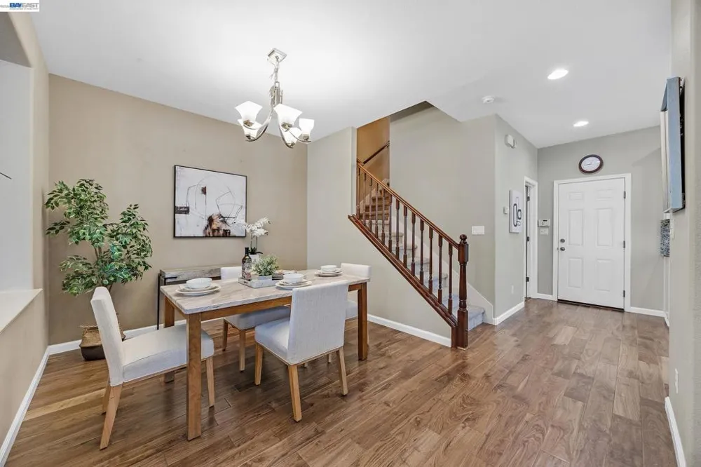 5216 Fioli Loop San Ramon, CA 94582