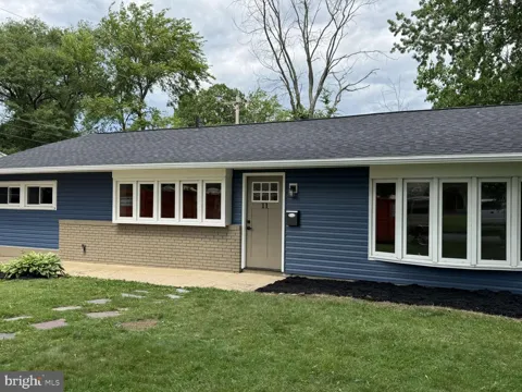 11 METTEN ROAD