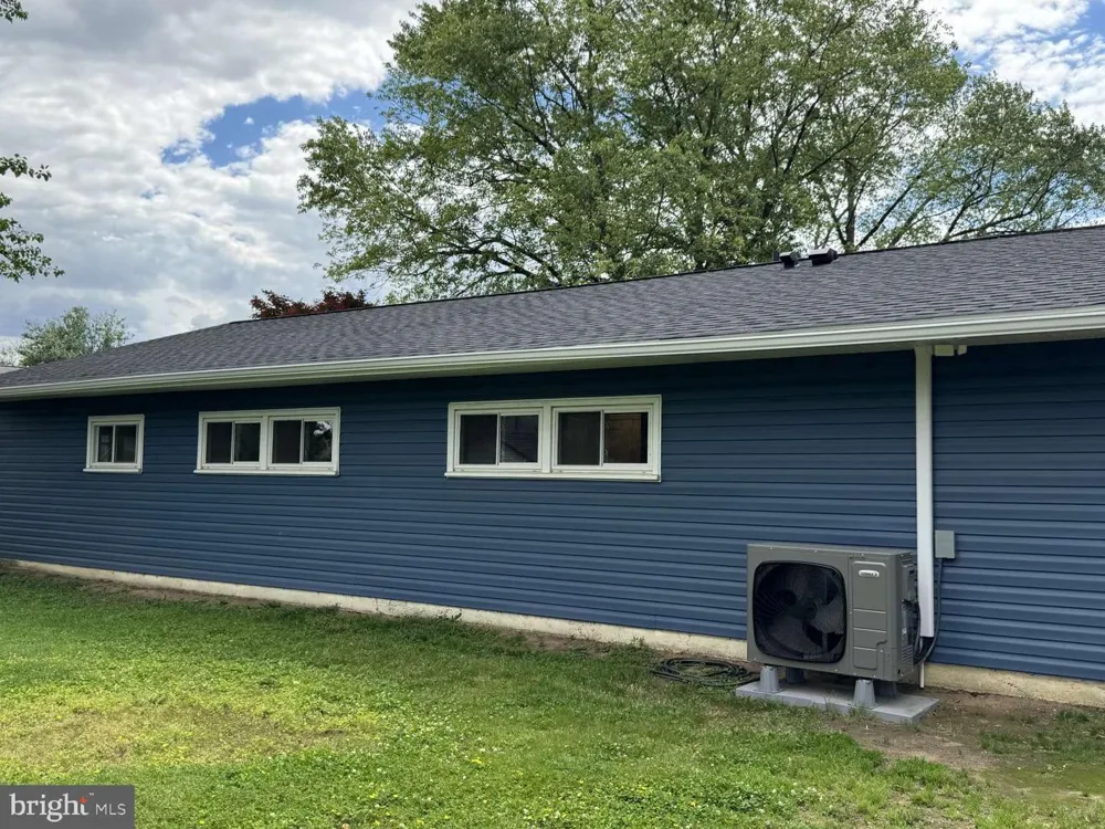 11 METTEN ROAD Newark, DE 19713