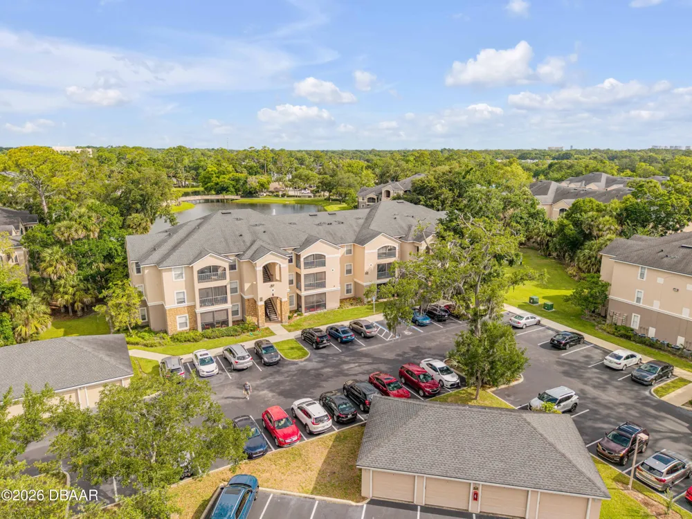 940 Village Trail #4-306 Port Orange, FL 32127