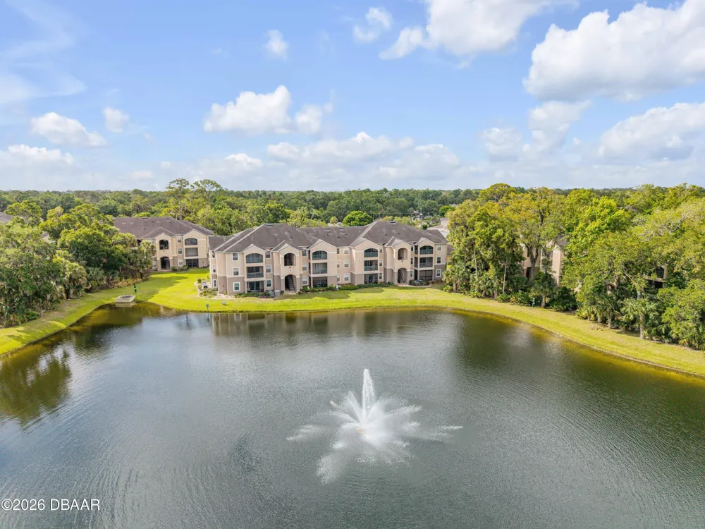 940 Village Trail #4-306 Port Orange, FL 32127