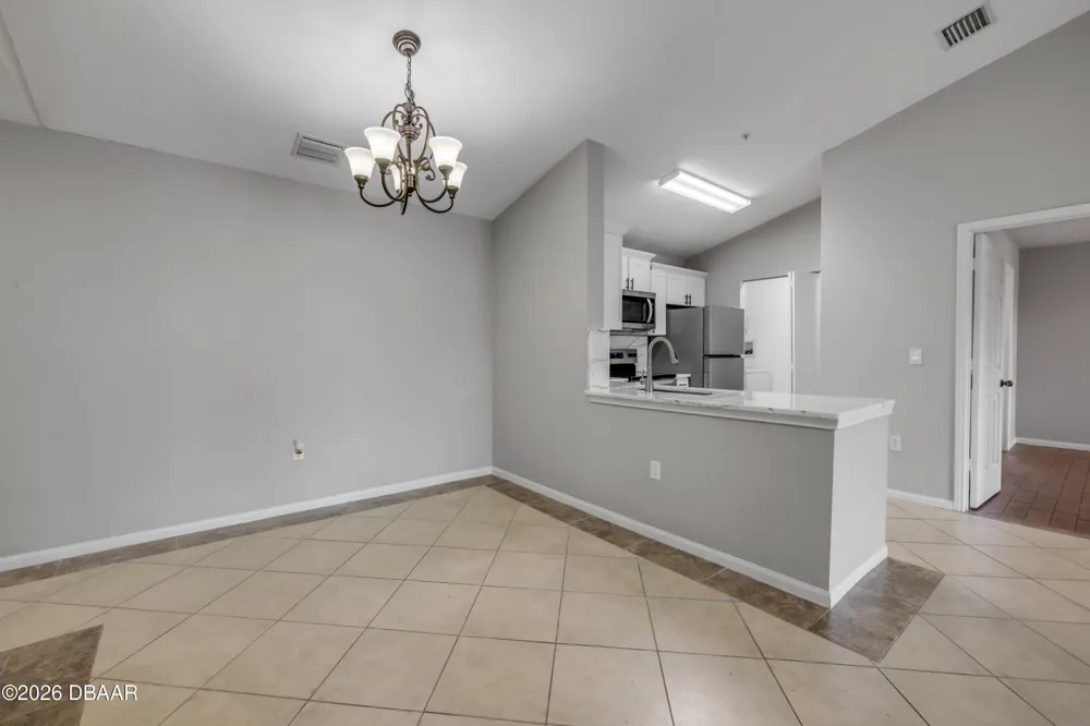 940 Village Trail #4-306 Port Orange, FL 32127