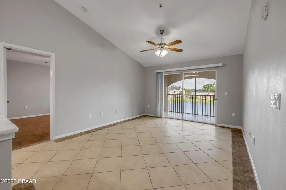 940 Village Trail #4-306 Port Orange, FL 32127