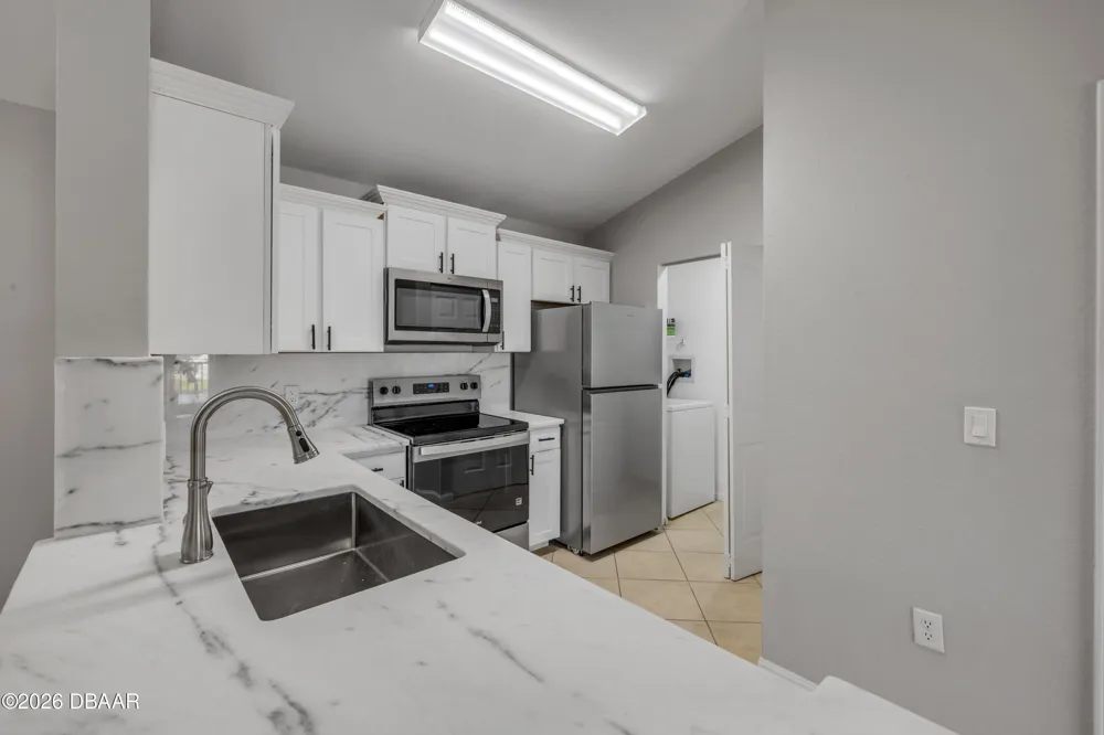 940 Village Trail #4-306 Port Orange, FL 32127