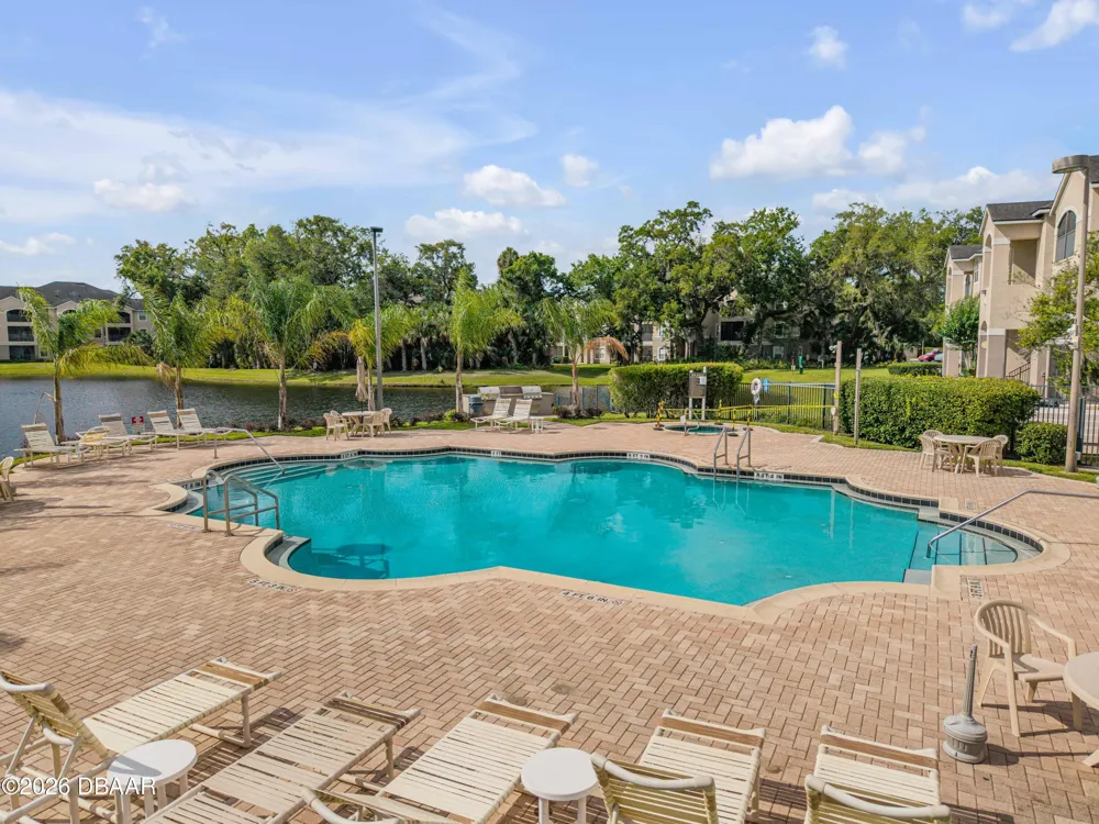 940 Village Trail #4-306 Port Orange, FL 32127