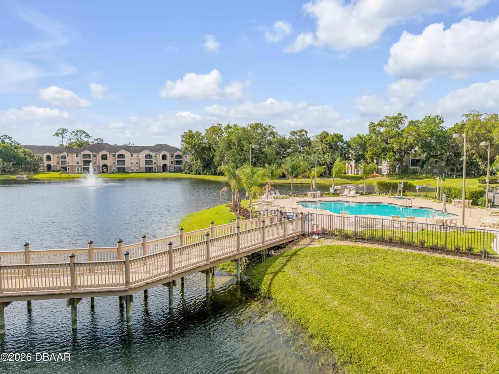 940 Village Trail #4-306 Port Orange, FL 32127