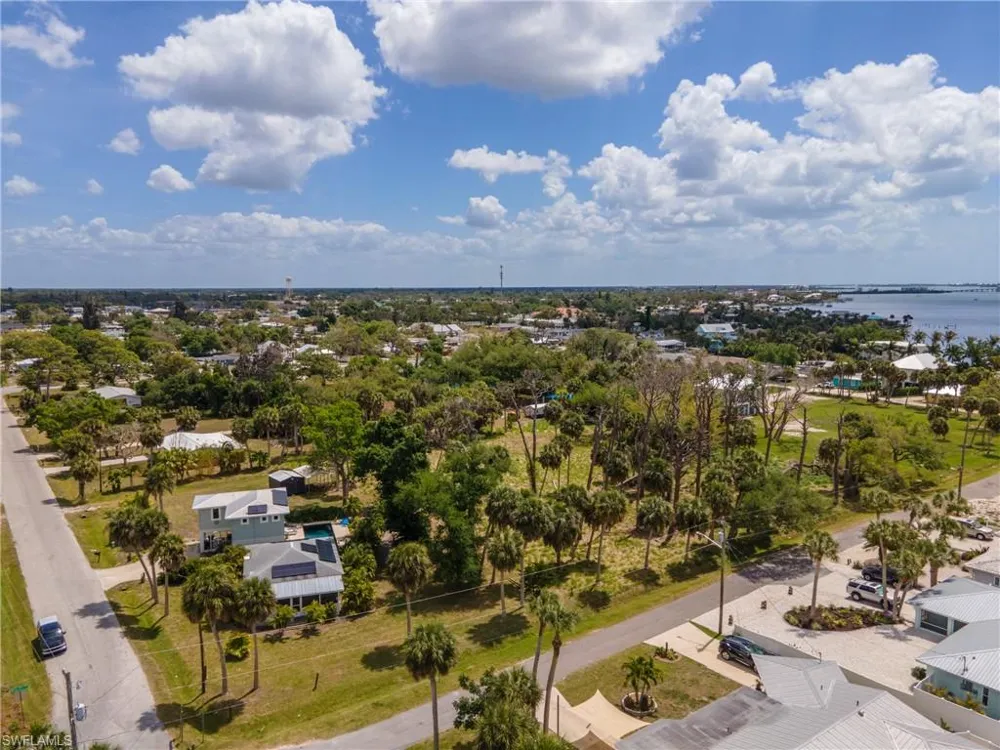 Address Not Shown Englewood, FL 34223