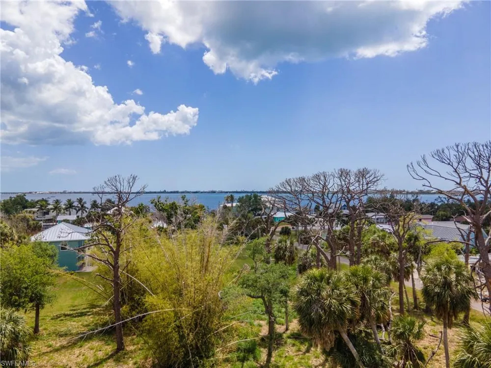Address Not Shown Englewood, FL 34223