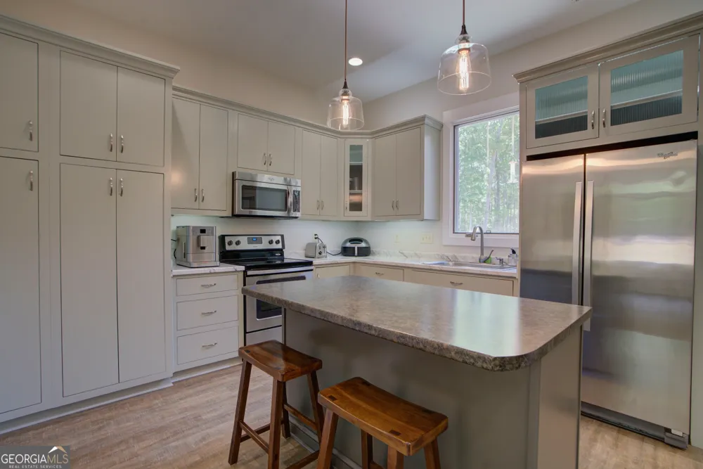 610 Kings Bridge RD SW Cave Spring, GA 30124