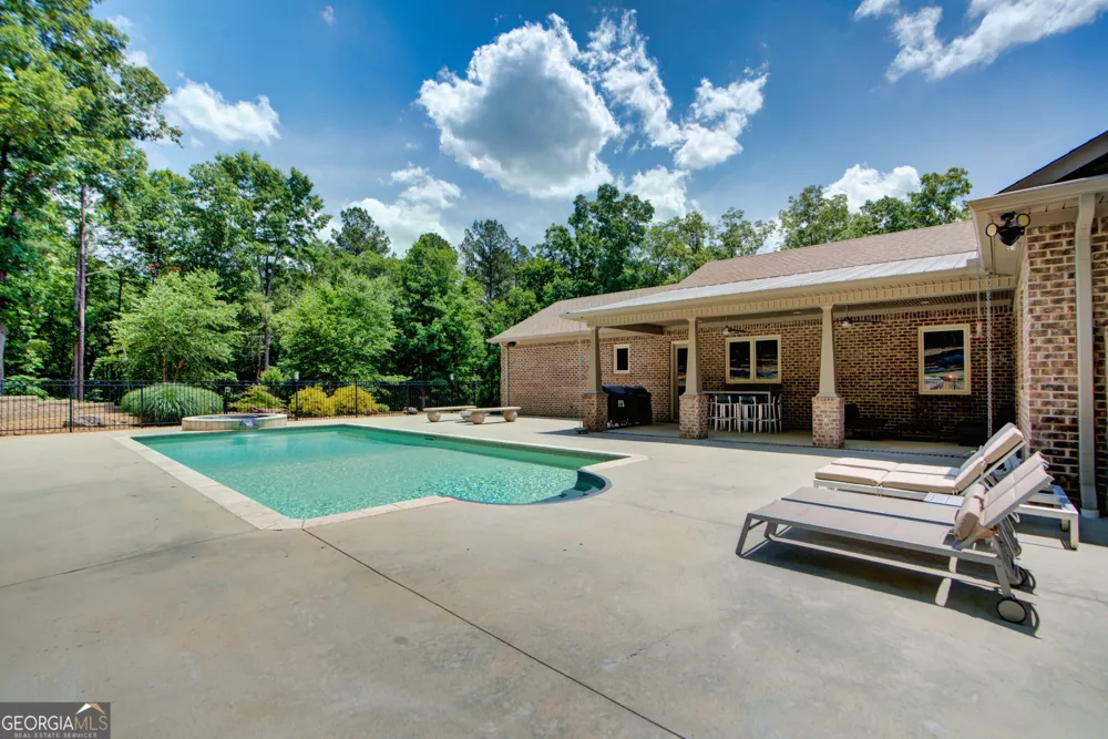 610 Kings Bridge RD SW Cave Spring, GA 30124